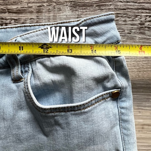 G.I.L.I. : denim stretch bermuda shorts - Picture 9 of 10